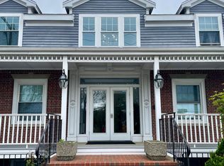 30 Elm Ave, Hyannis, MA 02601