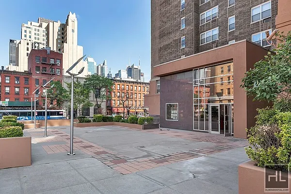 Rented by Highline Residential | media 6