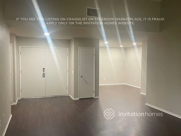 5794 N East St — Photo 2