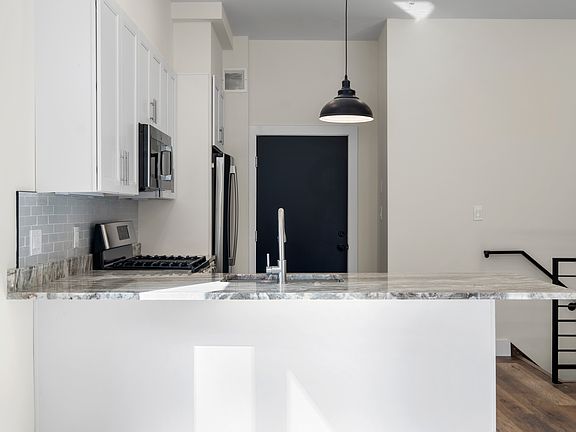 4th image of 2025 Amber St #A