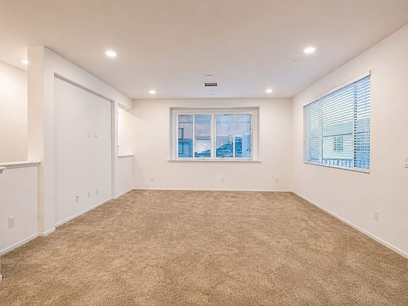 3rd image of 5585 Kate Way Unit 6