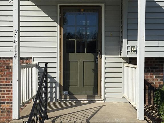 3rd image of 7414 Harvest Hills Dr