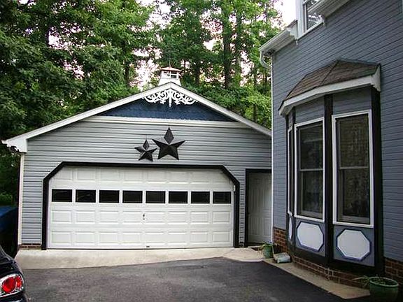 2-Car Garage