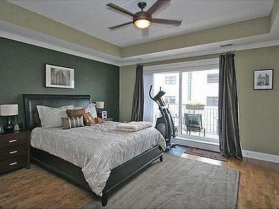 Master Bedroom w/ balcony