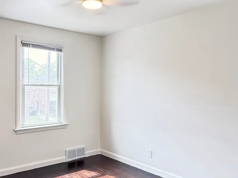 16548 Ilene St — Photo 13