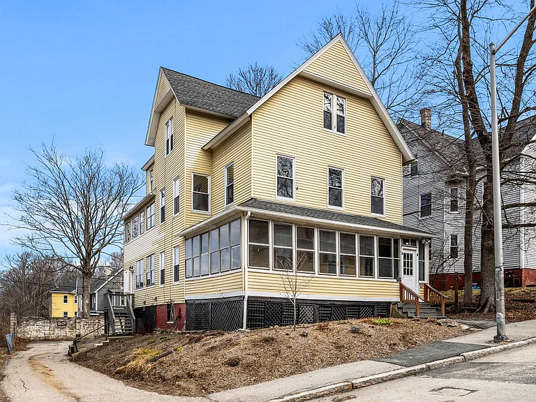 95 Green Hill Pkwy #3 — Photo 1