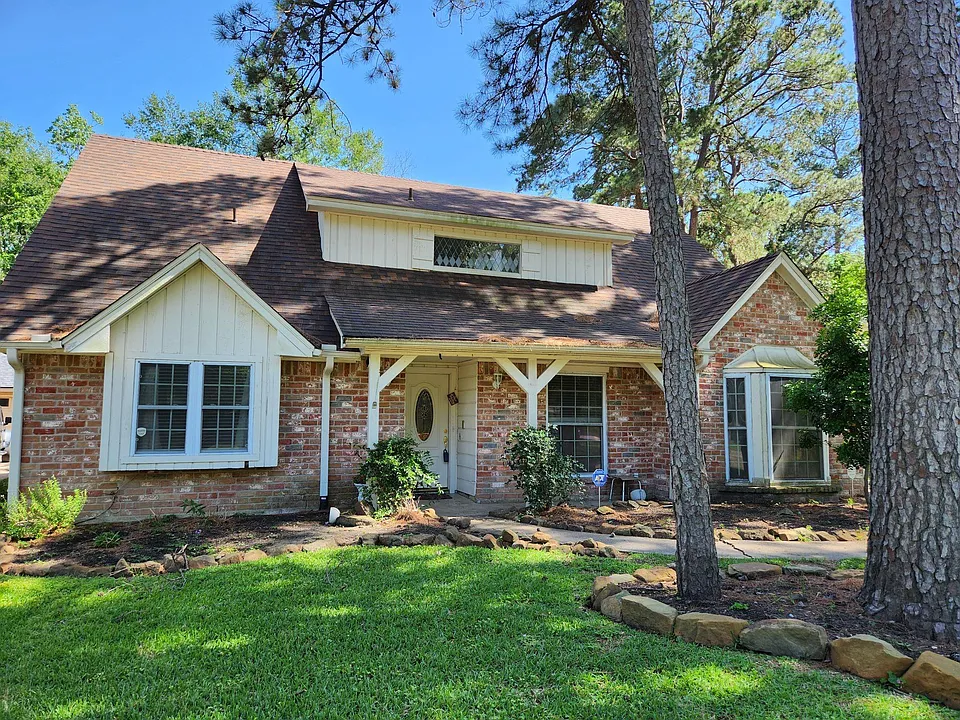 2322 Deer Valley Dr