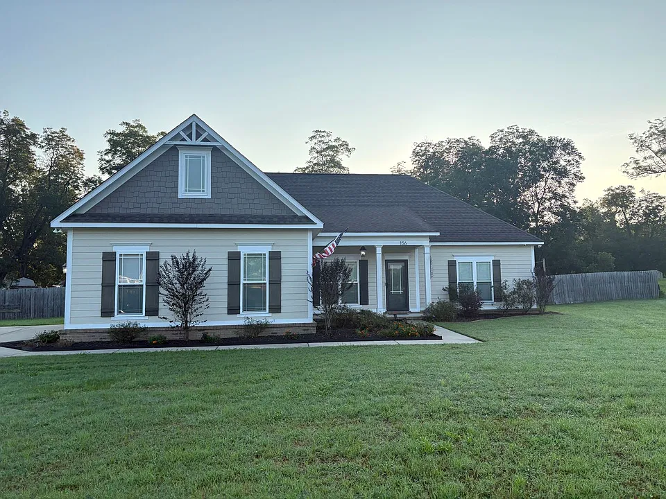 156 Stags Leap Dr