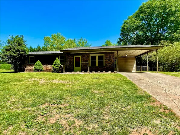 162 Michelle Dr, Ellenboro, NC 28040