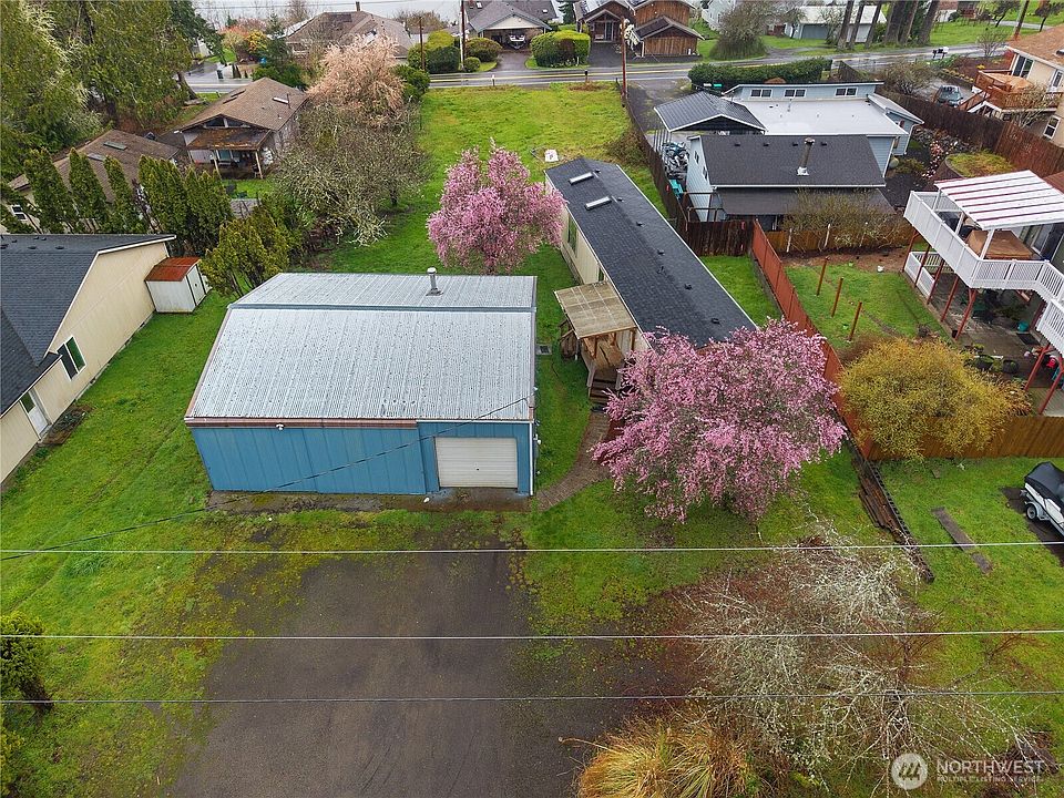1st image of 9823 Whitecap Drive NW