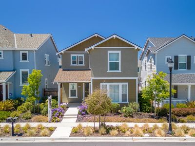 21610 Ord Ave, Marina, CA, 93933