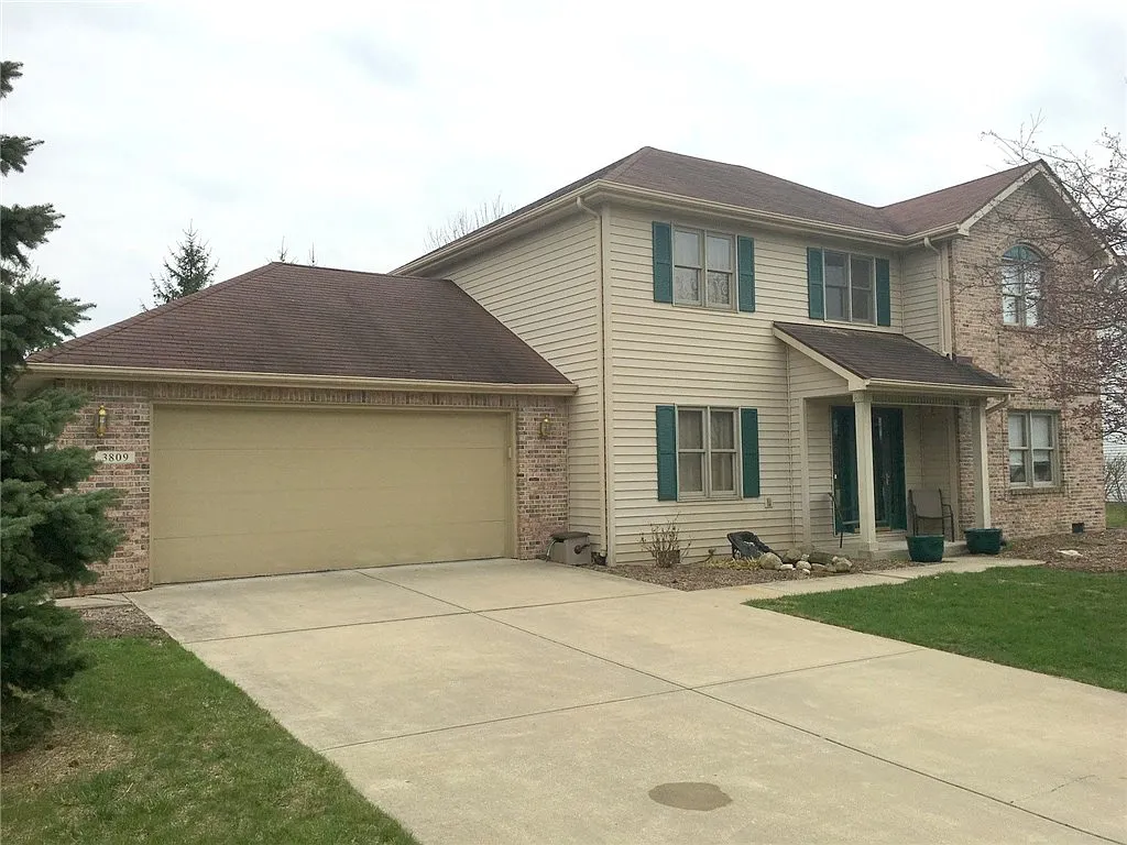 3809 Eastern Dr photo 1