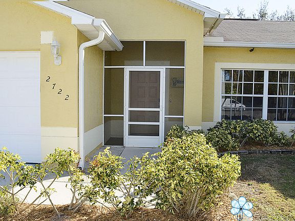 3rd image of 2722 SE Ross Court