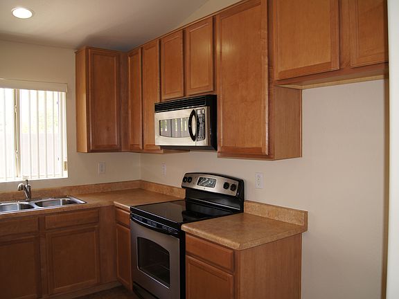 4th image of 4613 N 123rd Dr