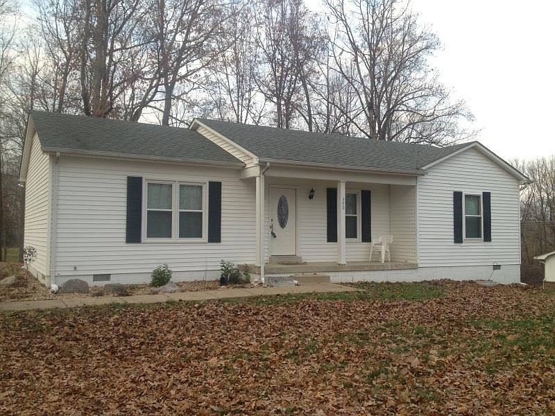2nd image of 390 Castle Heights Rd