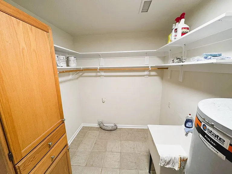3060 Pewter Rd — Photo 21