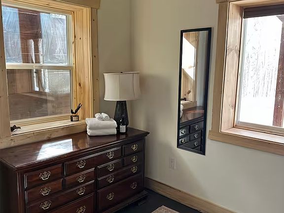 3rd image of 1073 Ringerhaven Ct #A
