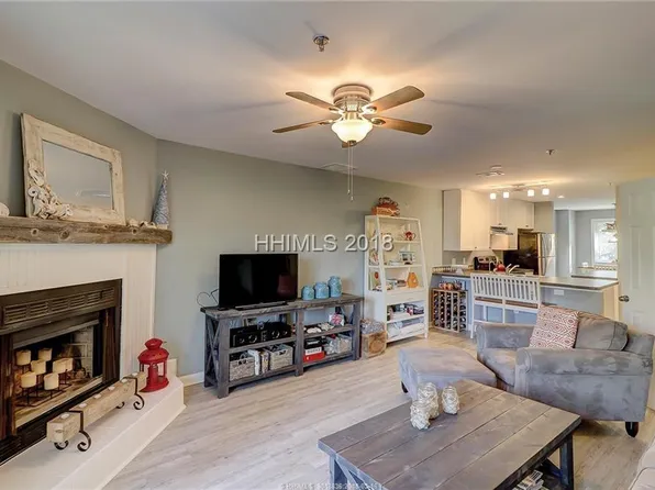 50 Yacht Cove Dr, Hilton Head Island, SC 29928