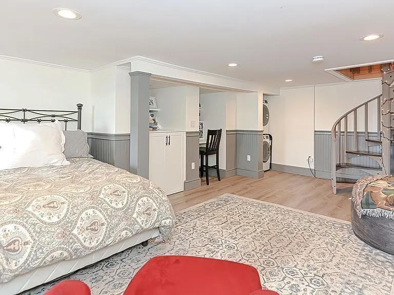 205 Webster St #1 — Photo 16