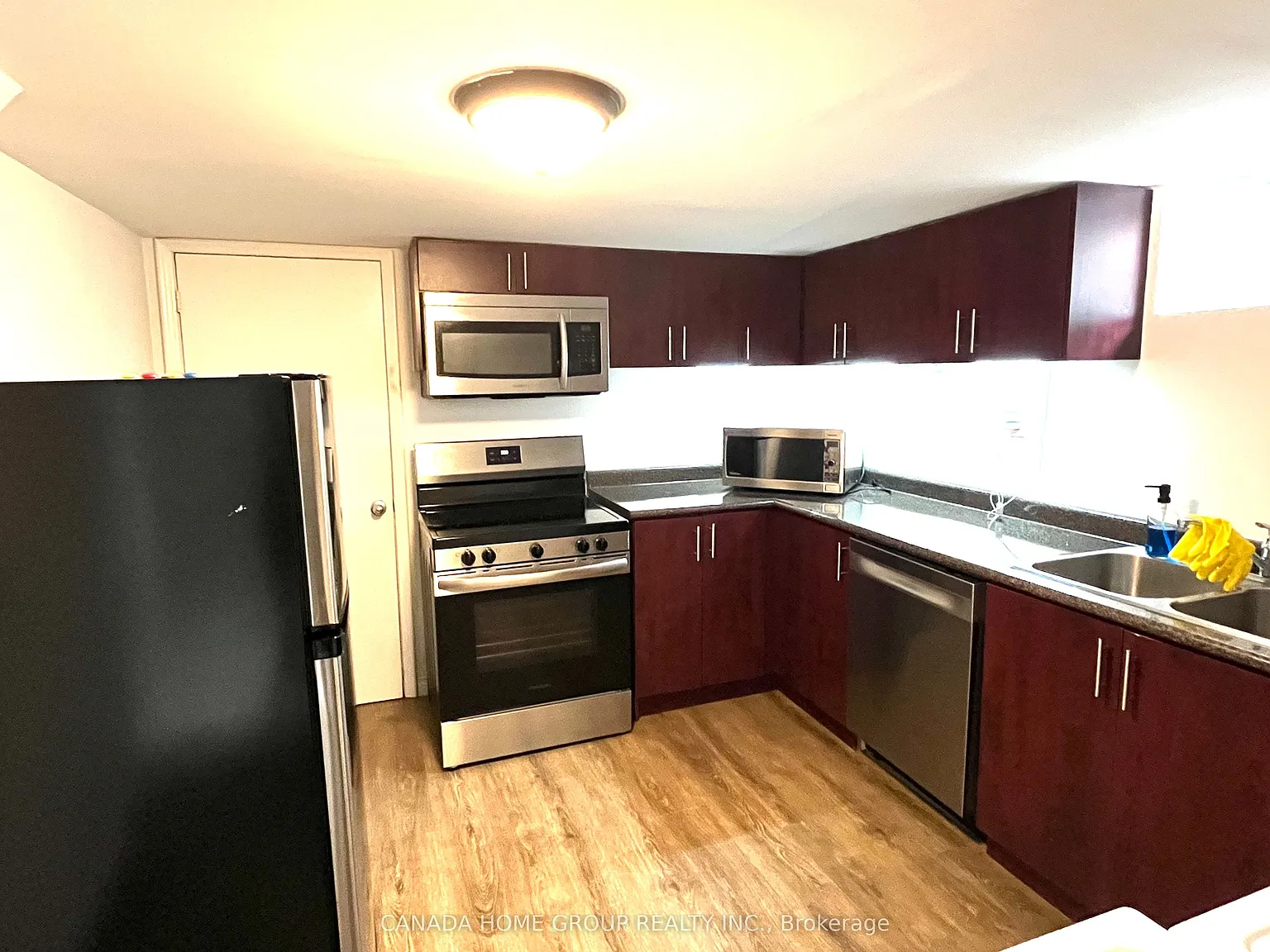 2 bed, $2,000 — Photo 3