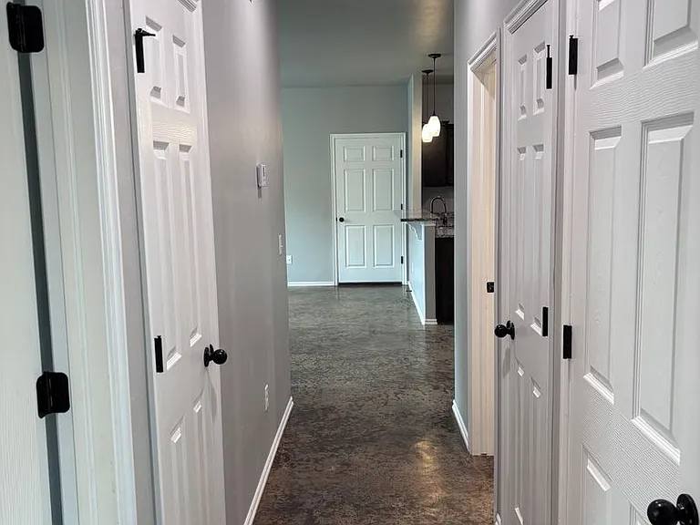 7520 Redbud Villa Ct #B — Photo 11
