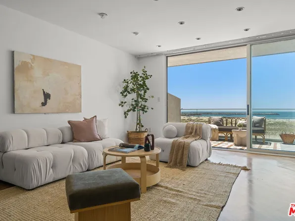 6 Voyage St APT 204, Marina Del Rey, CA 90292