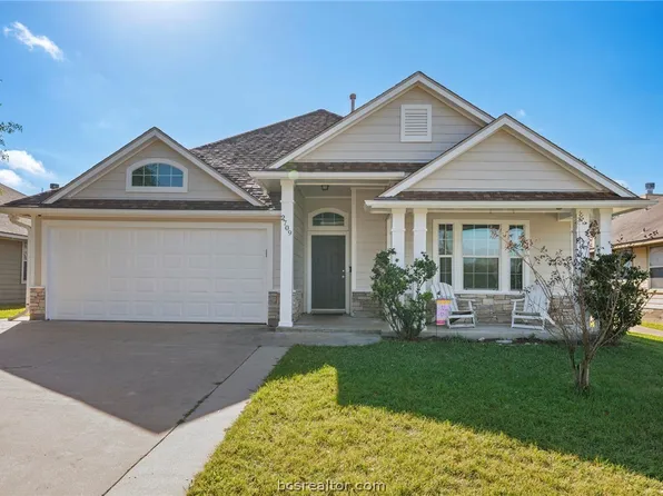2709 Barronwood Dr, Bryan, TX 77807
