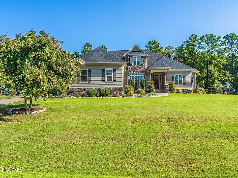 1st image of 615 Herons Brook Dr