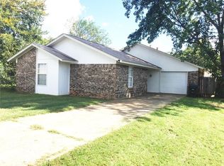 3104 Marla Ln, Edmond, OK 73034