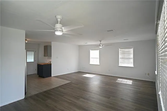 605 Faun St — Photo 2
