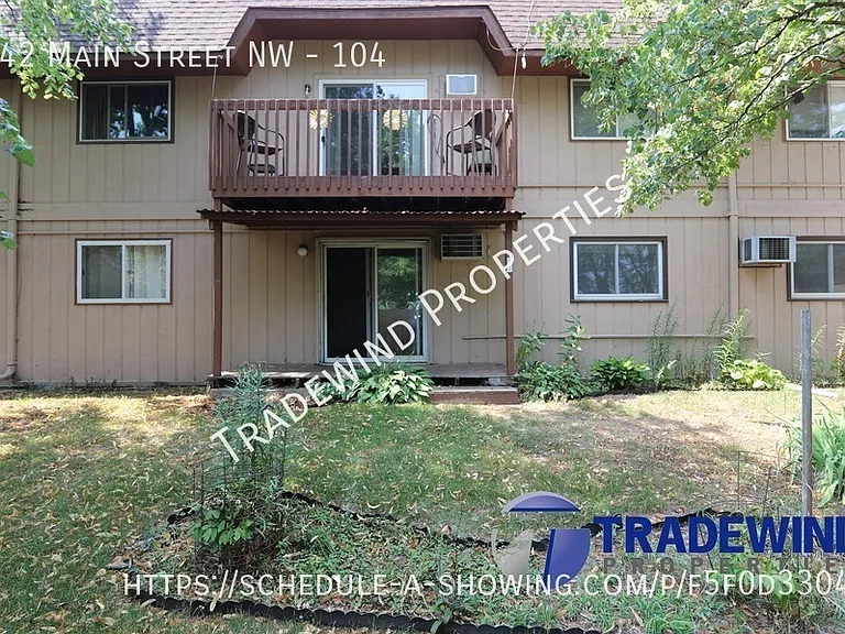 942 Main St NW #104 — Photo 17