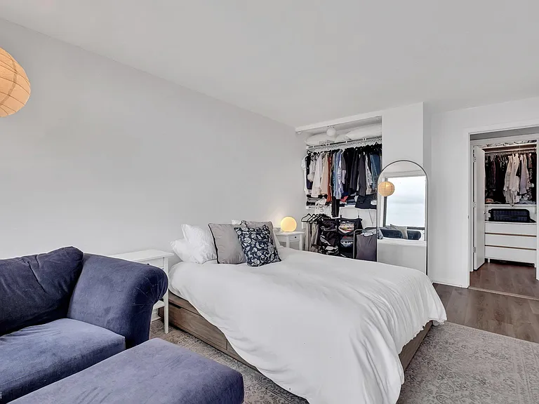1660 N Lasalle St #4006 — Photo 10
