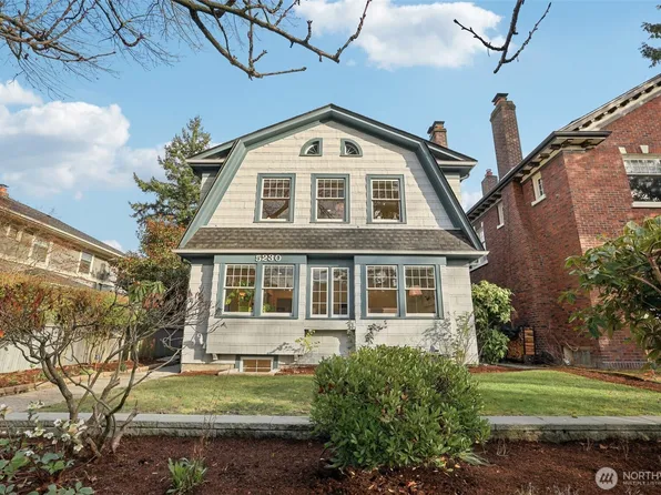 5230 16th Avenue NE, Seattle, WA 98105