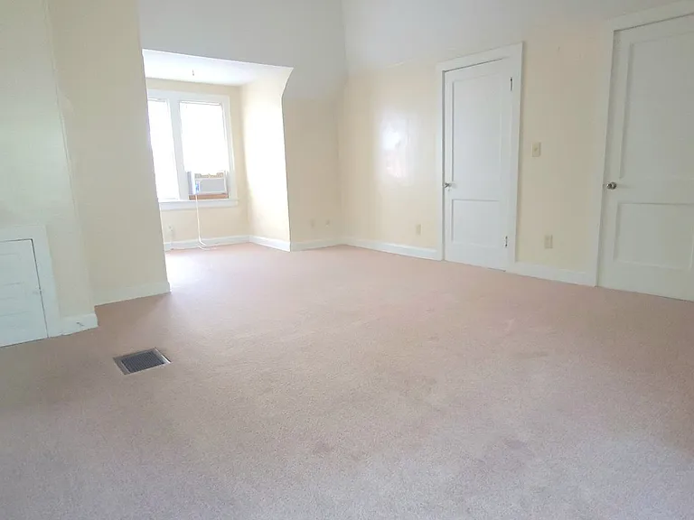 2054 Iuka Ave — Photo 26