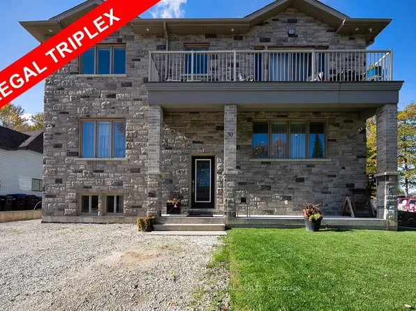 30 Indianola Cres, Wasaga Beach, ON L9Z 2W3