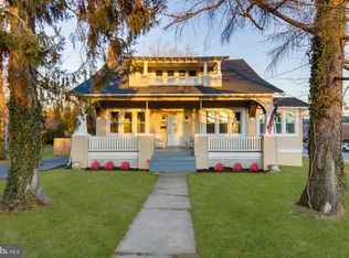 1 Woodlawn Ave, Catonsville, MD 21228