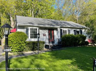 3034 Sunderland Rd, Lansing, MI 48911