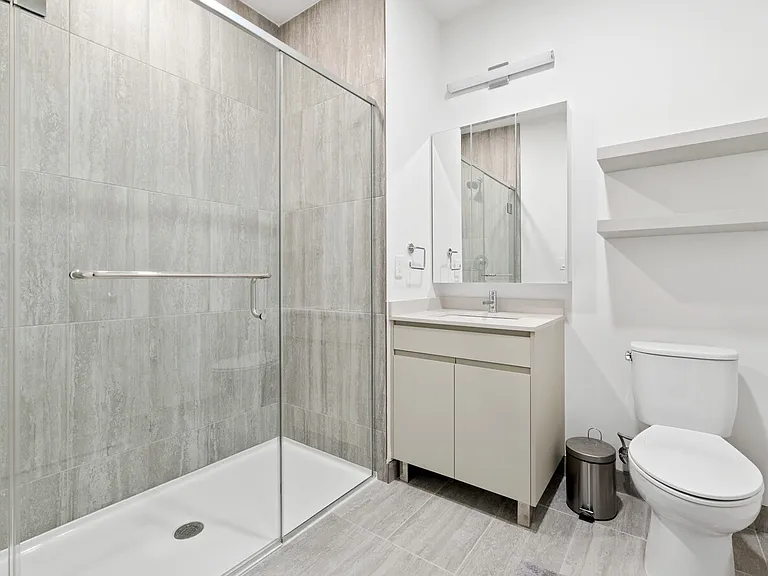 258 Saint Pauls Ave #712 — Photo 9