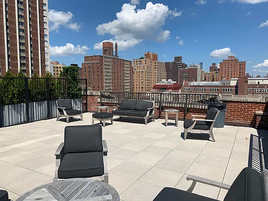 Sold by Compass | media 11