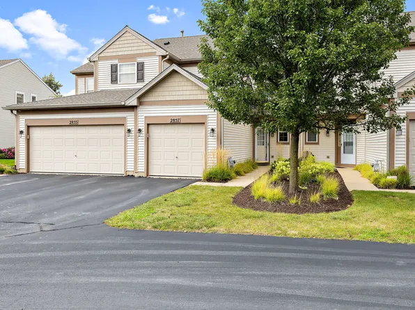 2857 Gypsum Cir, Naperville, IL 60564