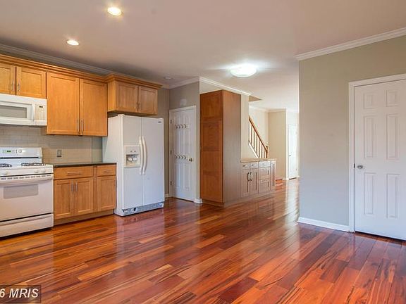 5th image of 12109 Wedgeway Ct