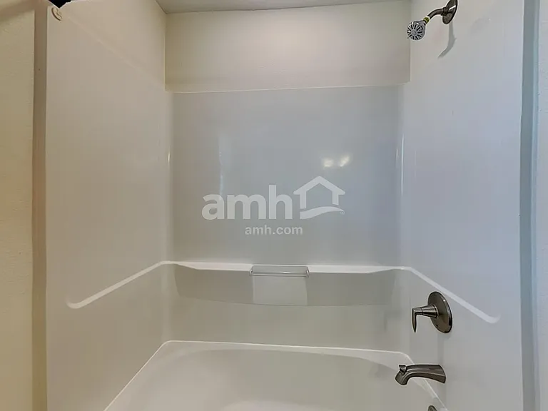 4803 Windy Hammock Way — Photo 14