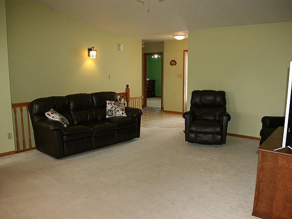 3rd image of 5308 Carey Dr