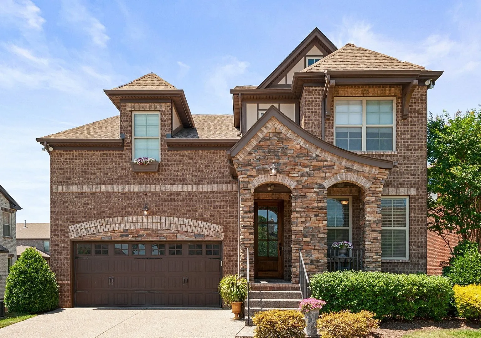 The Reserve at Stone Hall. Custom home with 2,749 sq ft 4 BR 3 baths, walk to Ravenwood Greenway ... — Photo 1