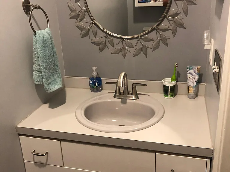 881 Linden Ave — Photo 15