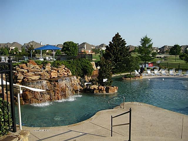 1st image of 4446 Republic Dr