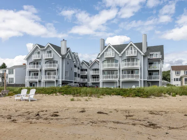 1 Saunders Avenue #9, Old Orchard Beach, ME 04064