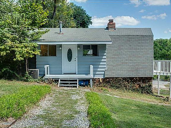 2nd image of 439 Valley West Dr