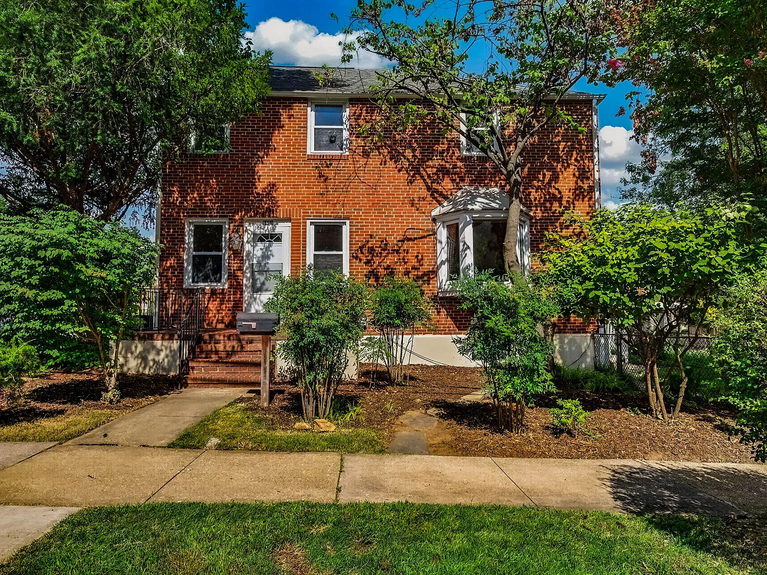 3 bed, 1674 sqft, $2,400 — Photo 3