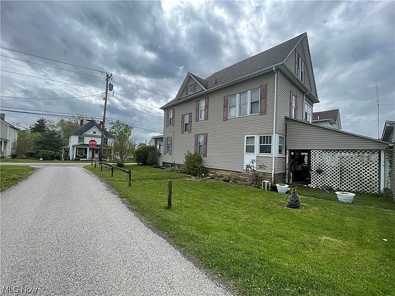2nd image of 208 Oaklawn Ave